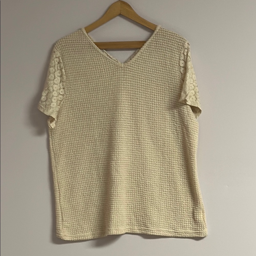 NWOT Cream Textured Women's Top